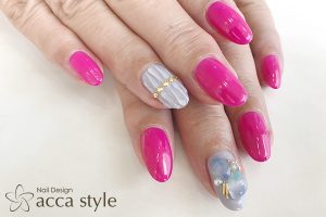 vivid pink nail